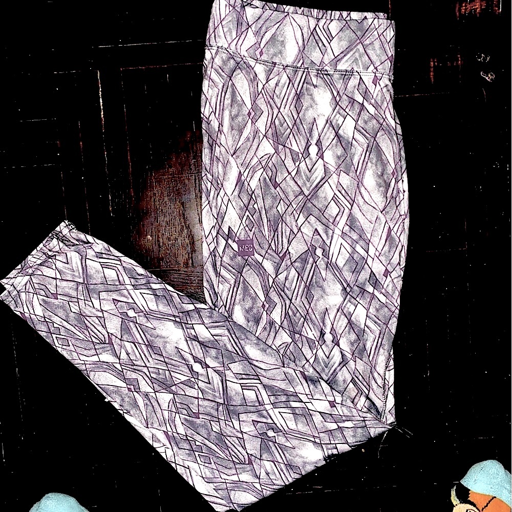 MEC Body Fit Leggings